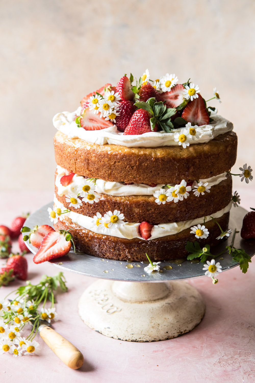 How to make strawberry chamomile tea cake